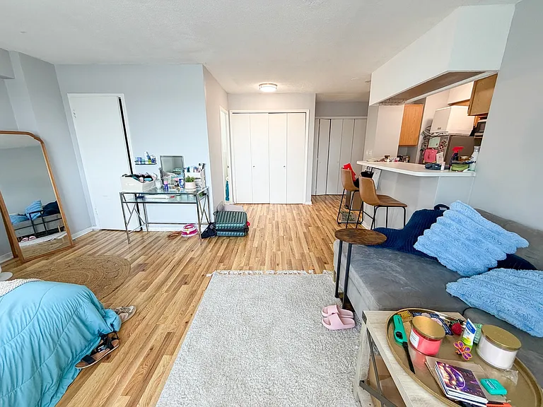 2909 N Sheridan Rd #1901 — Photo 6