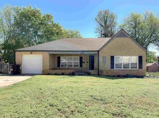 1205 N 7th St, Ponca City, OK 74601