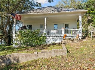 202 Oak St, Anderson, MO 64831