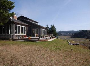 1236 N Beaver Creek Rd, Seal Rock, OR 97376