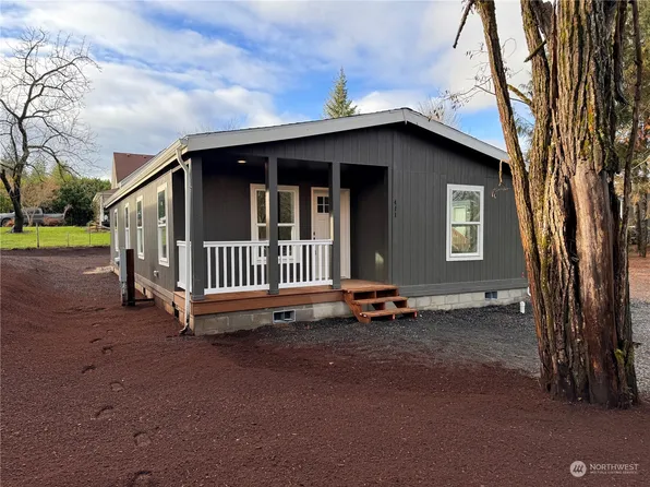 411 Shannon lewis Lane, Winlock, WA 98596