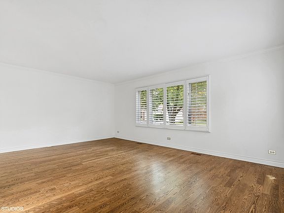 4th image of 2021 Plymouth Ln Unit 2021