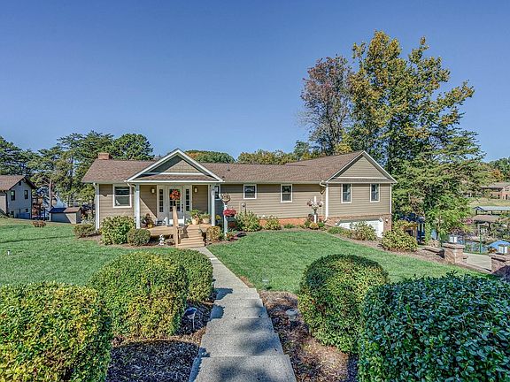 2nd image of 280 Tracy Dr