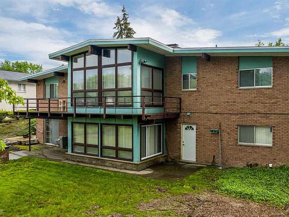 5th image of 678 Cumberland Dr