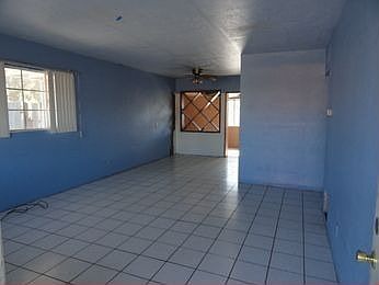 4th image of 2801 W Palo Verde Dr