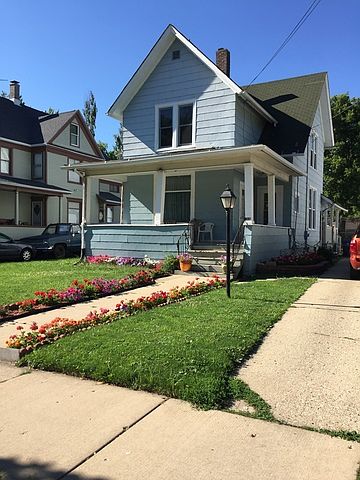 1st image of 387 W Park Ave
