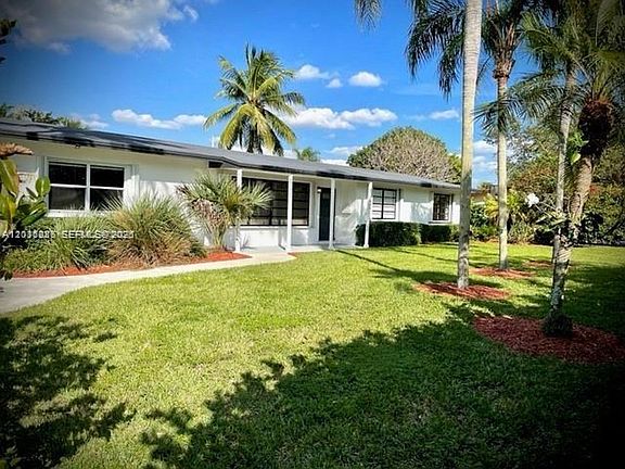 2nd image of 7425 SW 118th St #7425