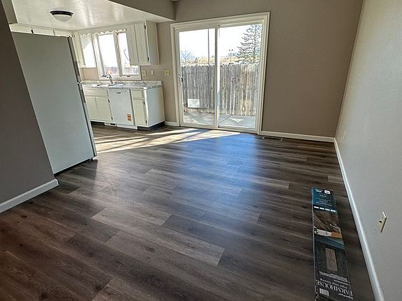4th image of 4030 Gannett St APT 2