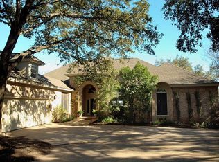 5917 Overlook Dr, Austin, TX 78731