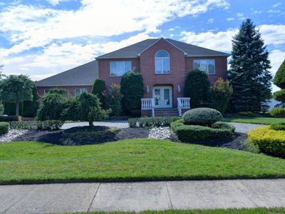 20 Miro Cir, Marlboro, NJ, 07746