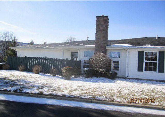 1st image of 2407 Warm Springs Dr