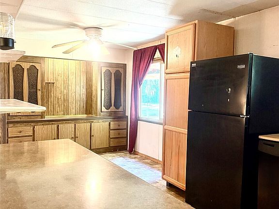 5th image of 41671 Mountain View Lane