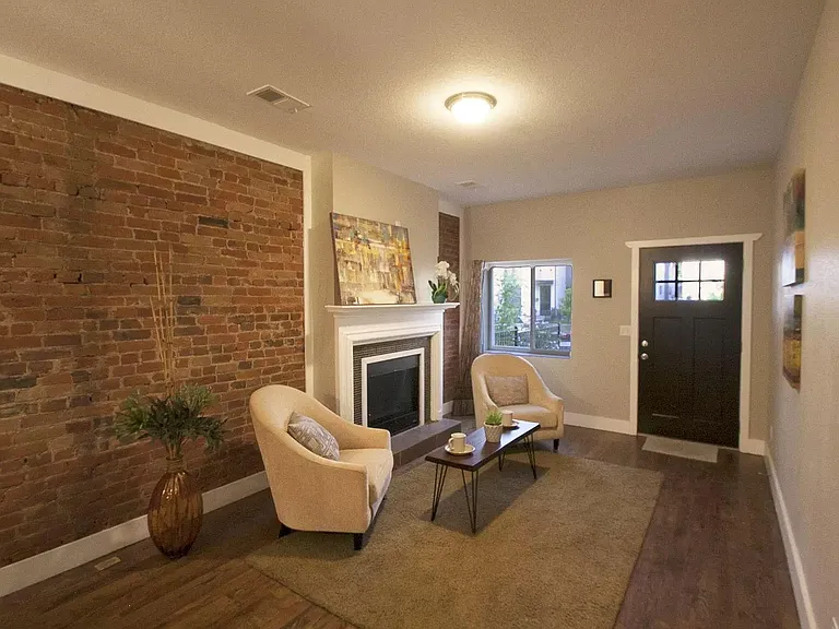 2429 N Clarkson St — Photo 3
