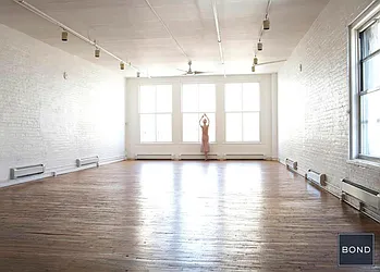 Rented by Bond New York