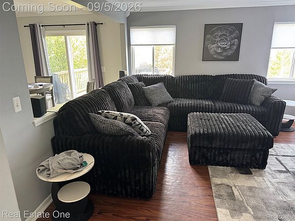 5th image of 3659 Sugarbush Dr