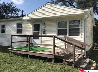 4522 Fort St, Omaha, NE 68104