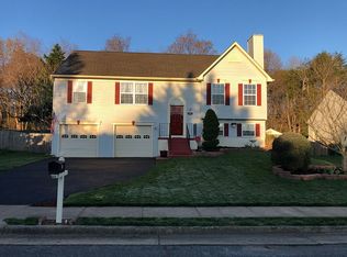 49 Little Oak Rd, Fredericksburg, VA 22405