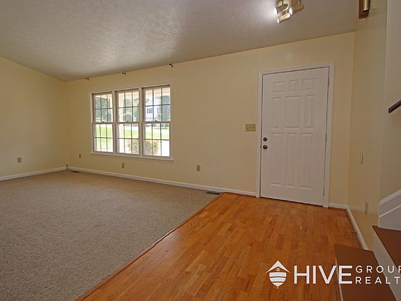 5th image of 261 5th St