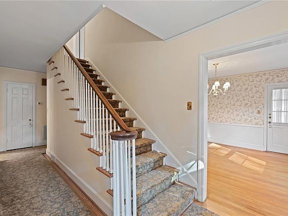 5th image of 103 Homewood Ave