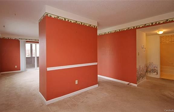 3rd image of 2701 Deermouse Way