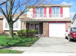 12 Janine Ct, Buffalo, NY 14227