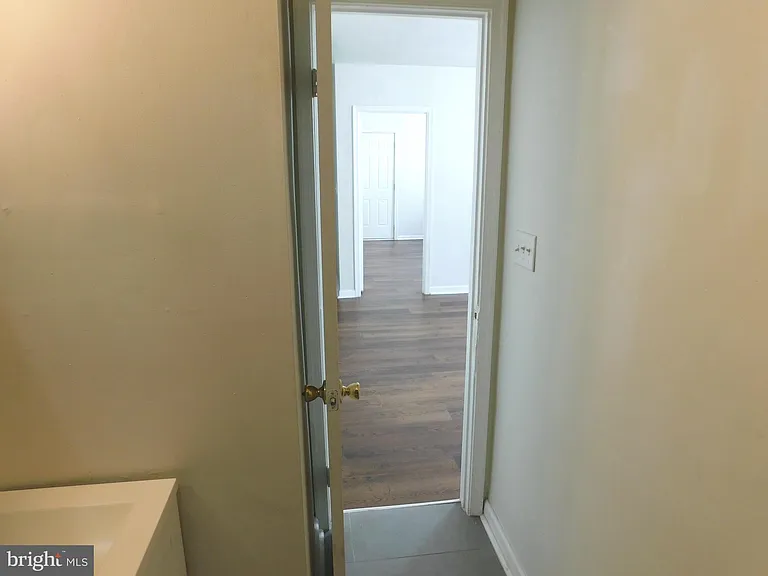 2427 Lakeview Ave #2D — Photo 7