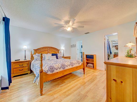 5th image of 1639 Fife Ct