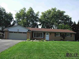7307 Edinburgh Dr, Lambertville, MI 48144