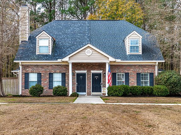 2nd image of 2204 Kings Gate Ln