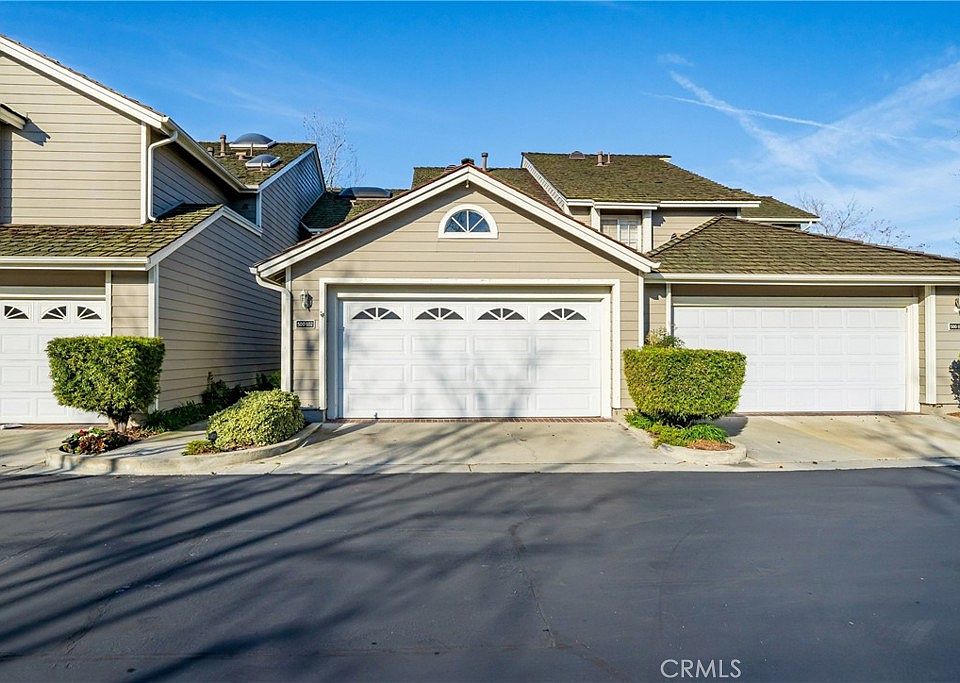 1st image of 500 Stoneham Ct Unit 102