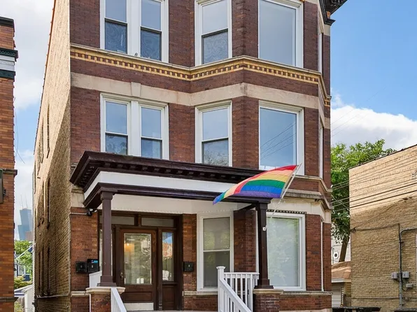 1943 W Grace St APT 2, Chicago, IL 60613