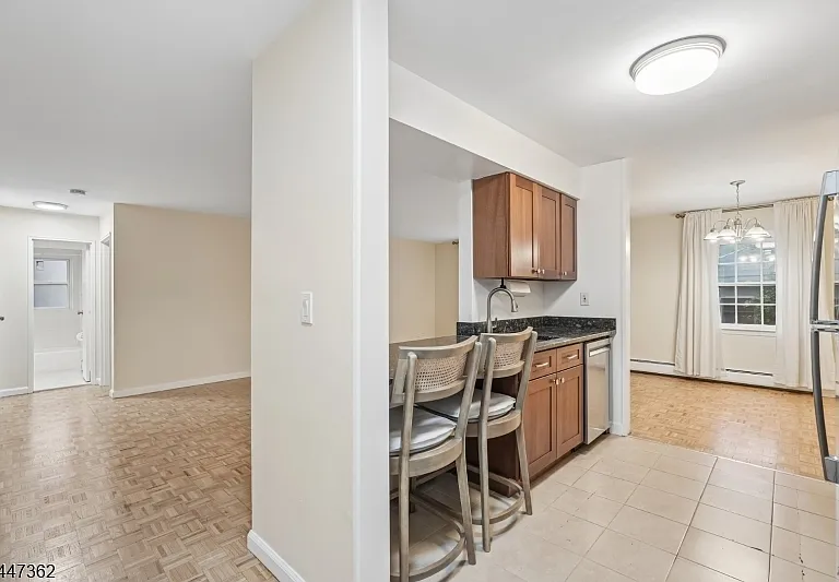 135-167 S Maple Ave #143-B — Photo 16