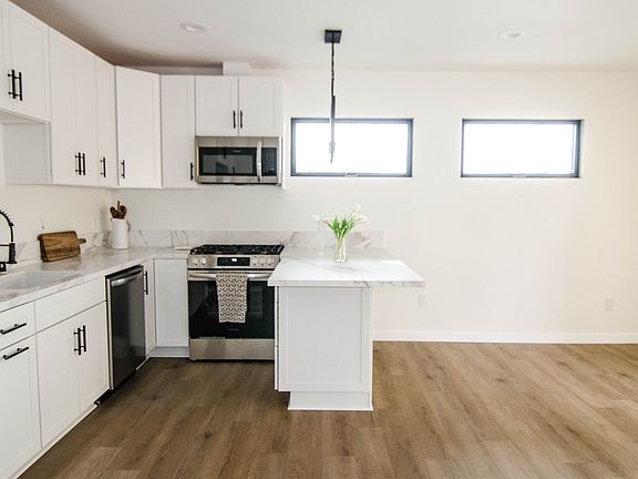 4th image of 2027 Windmill View Rd #1