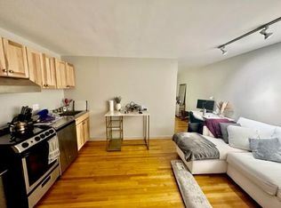 13 Thacher Ct APT 1, Boston, MA 02113