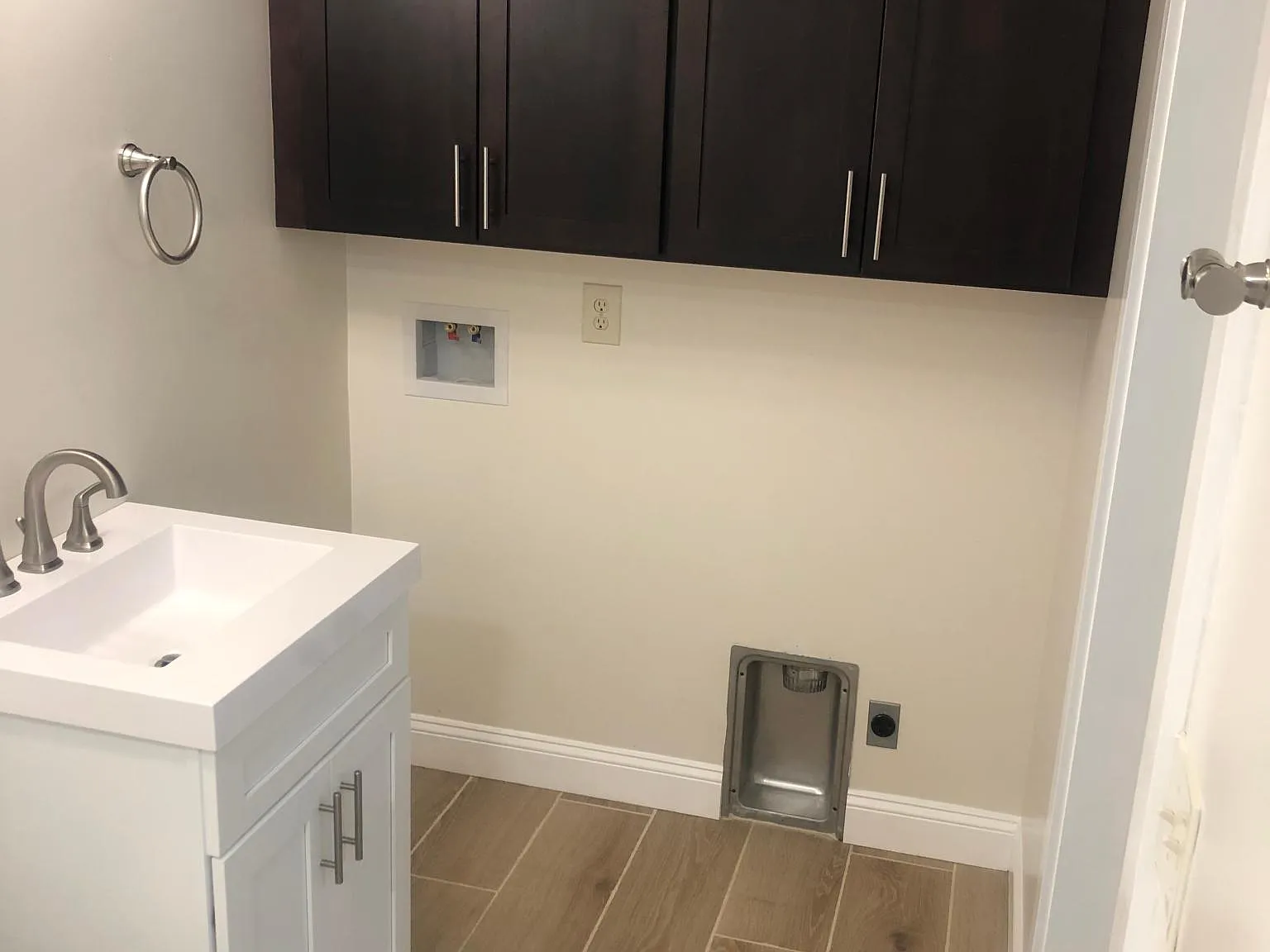 Studio, 550 sqft, $925 — Photo 2