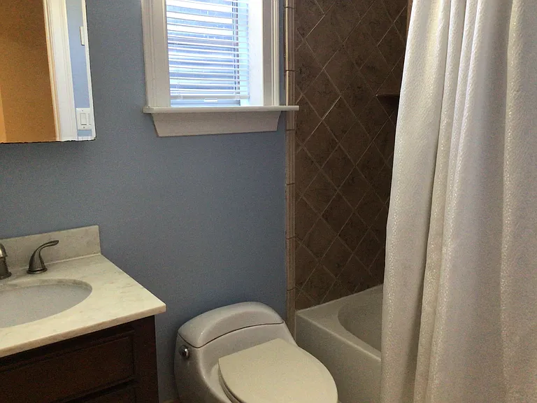 4802 Flower Ln #BASEMENT — Photo 8