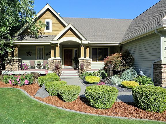 2nd image of 1112 S Steen Ct