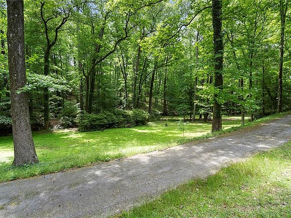 5th image of 1340 W Garmon Rd