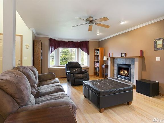5th image of 6432 White Peaks Ln NW