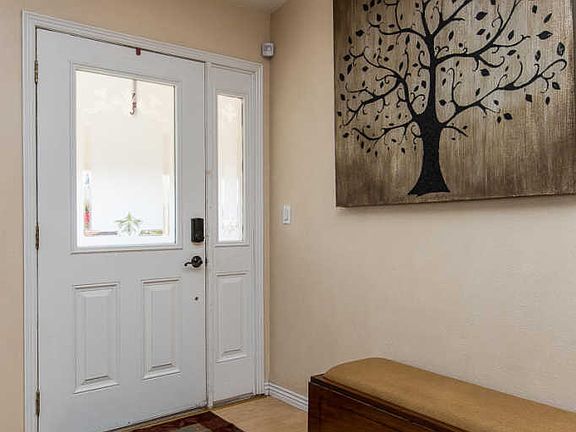 3rd image of 721 E Scenic Dr N