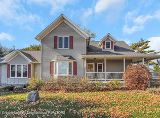 5678 S Dewitt Rd, Saint Johns, MI 48879