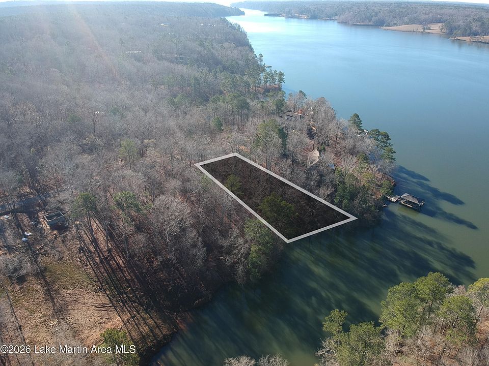 1st image of 5 Hideway Ln