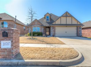 10707 Masters Cir, Jenks, OK 74037