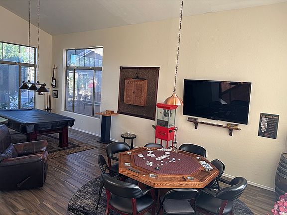 2nd image of 3901 S Felix Pl