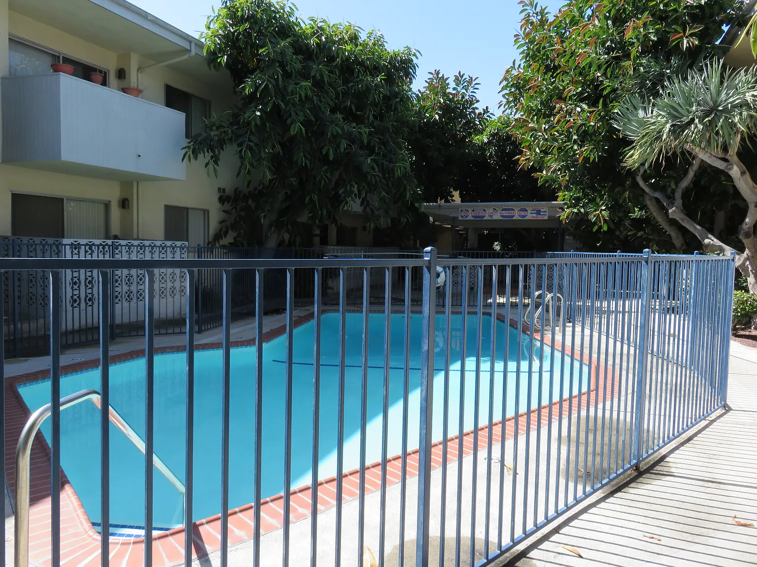Enterprise Apartments — Photo 2