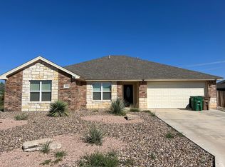 6018 Willeke Dr, San Angelo, TX 76904