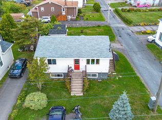 92 Highland St, Glace Bay, NS B1A2V1
