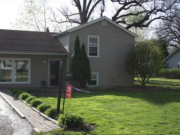 2207 Boyce Pl, Ottawa, IL 61350