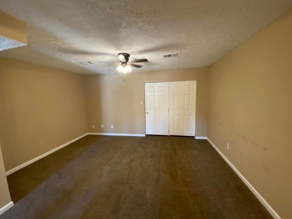 205 Mainous St #4, Berea, KY 40403 – 2-bedroom rental in Berea