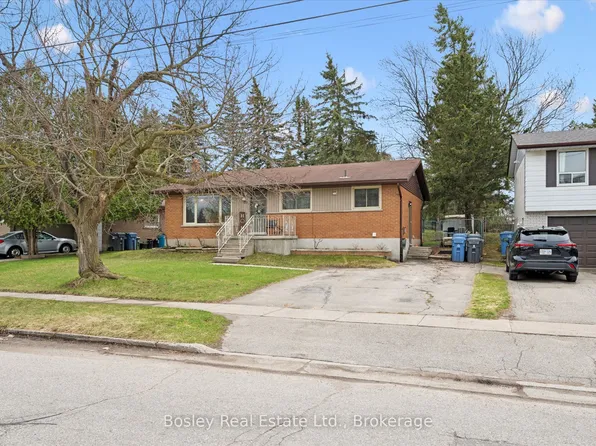 22 Delaware Ave, Guelph, ON N1E 3V4